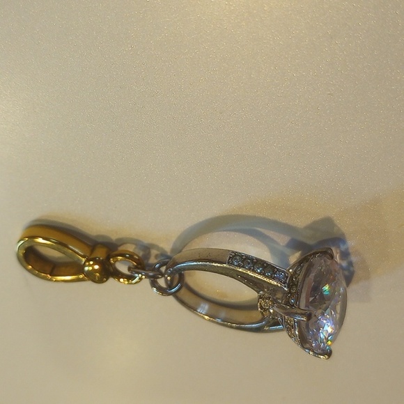 Rare juicy couture engagement ring charm - Picture 3 of 4
